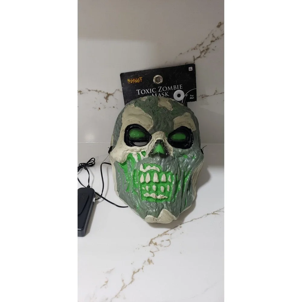 Spirit Halloween Mask Light-Up LED Toxic Zombie Half Mask OS Scary Costume